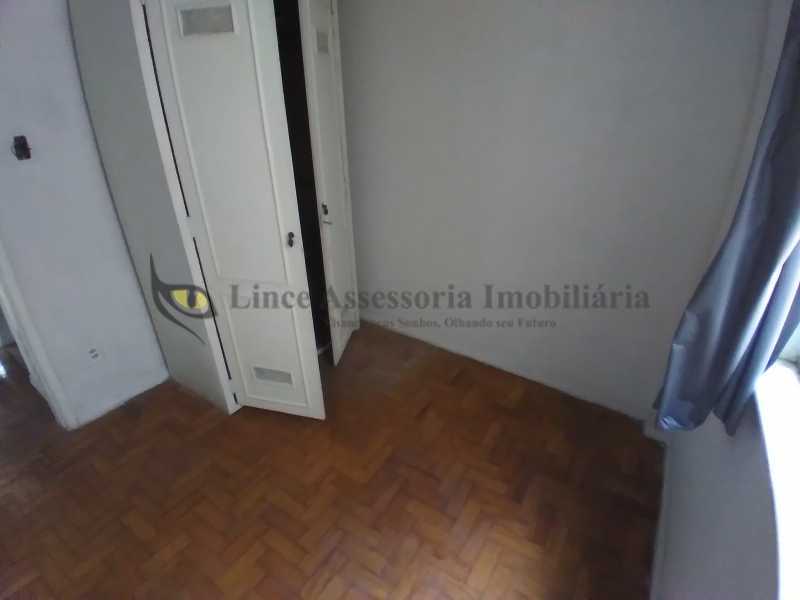 Apartamento à venda com 3 quartos, 73m² - Foto 11