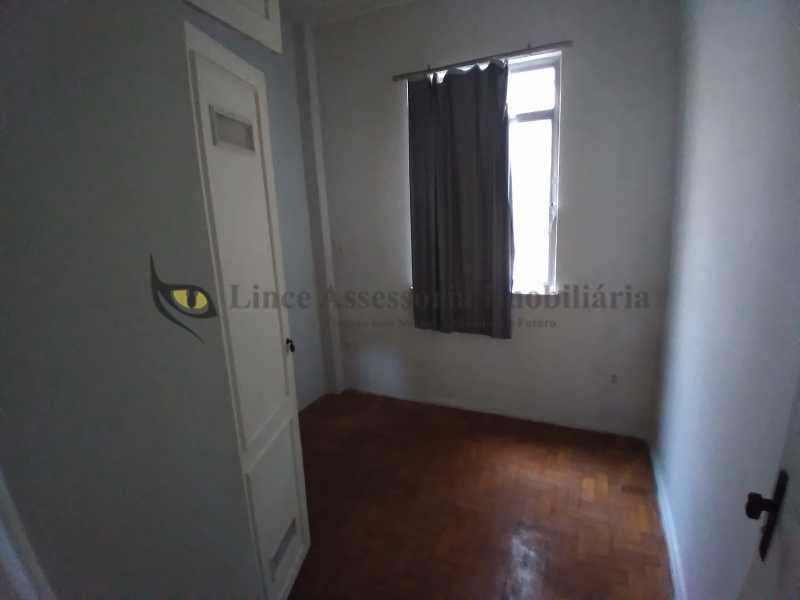 Apartamento à venda com 3 quartos, 73m² - Foto 12