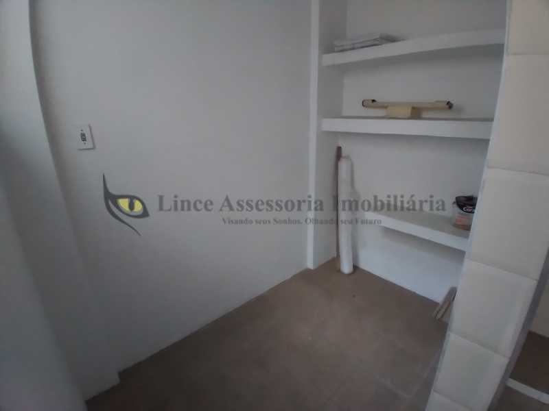 Apartamento à venda com 3 quartos, 73m² - Foto 14