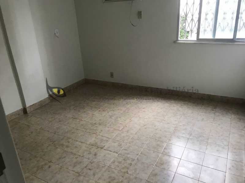 Apartamento à venda com 2 quartos, 66m² - Foto 13