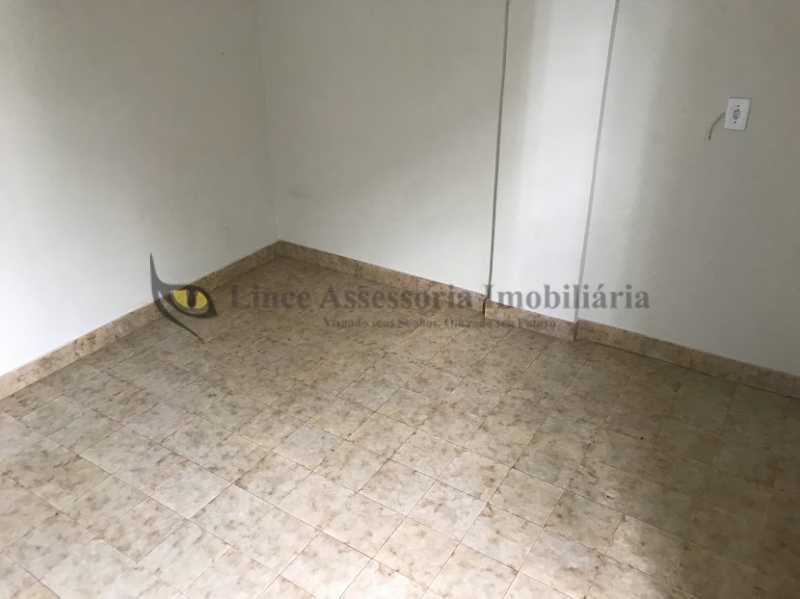 Apartamento à venda com 2 quartos, 66m² - Foto 14