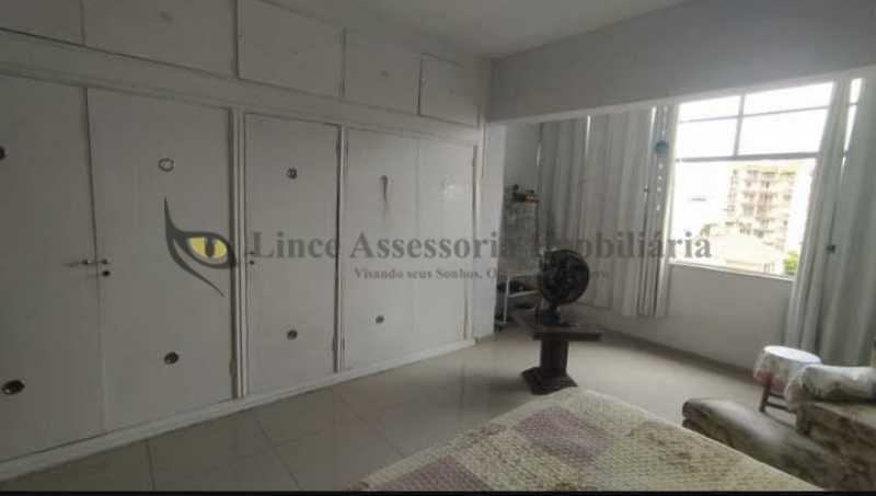 Apartamento à venda com 3 quartos, 205m² - Foto 8