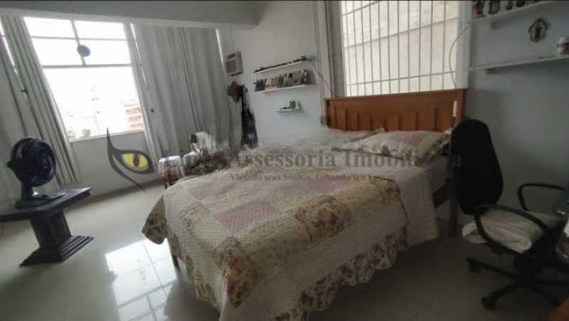 Apartamento à venda com 3 quartos, 205m² - Foto 29