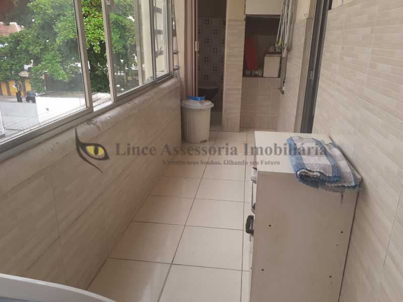 Apartamento à venda com 3 quartos, 115m² - Foto 18