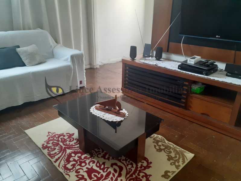 Apartamento à venda com 3 quartos, 115m² - Foto 2