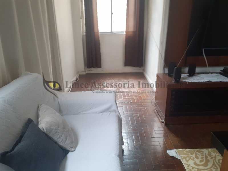 Apartamento à venda com 3 quartos, 115m² - Foto 3