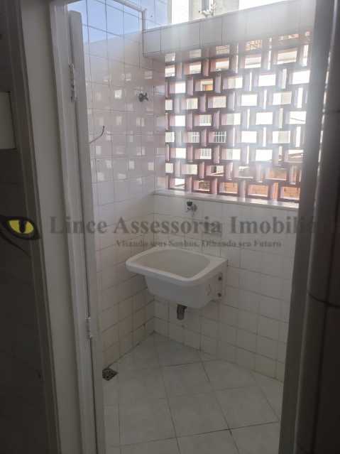 Apartamento à venda com 3 quartos, 90m² - Foto 26