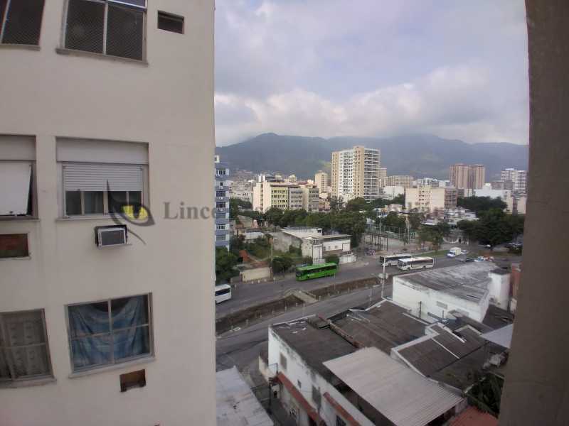 Apartamento à venda com 2 quartos, 60m² - Foto 5