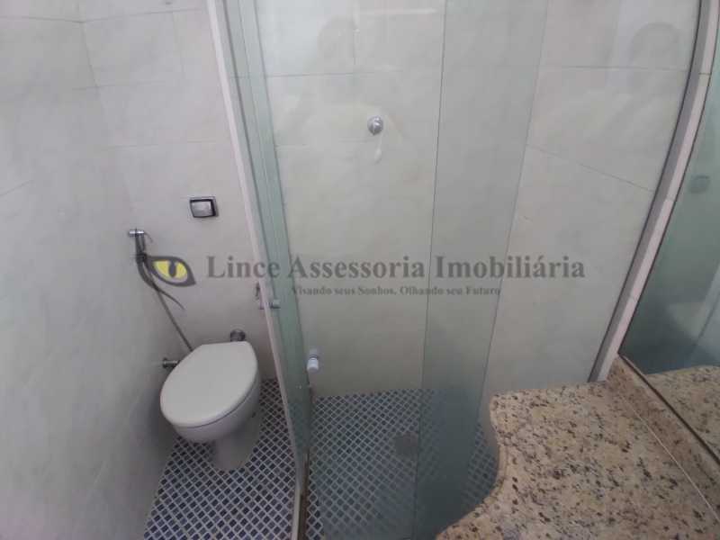 Apartamento à venda com 2 quartos, 60m² - Foto 18