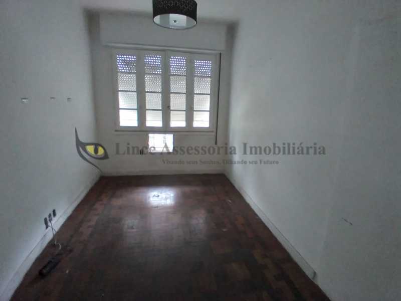 Apartamento à venda com 2 quartos, 60m² - Foto 6