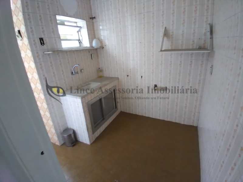 Apartamento à venda com 2 quartos, 60m² - Foto 15