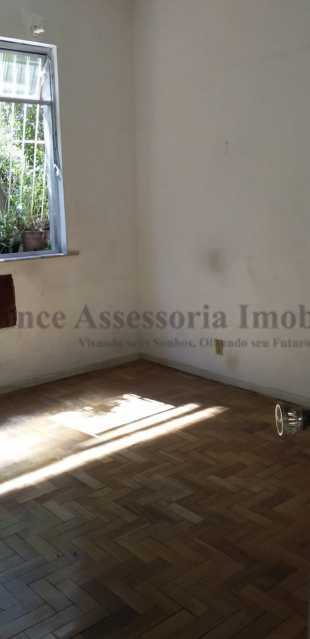 Apartamento à venda com 2 quartos, 57m² - Foto 13