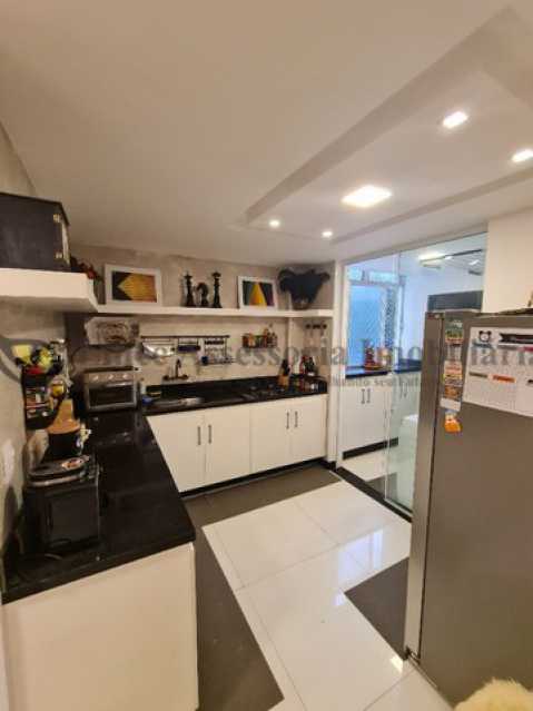 Apartamento à venda com 2 quartos, 83m² - Foto 14