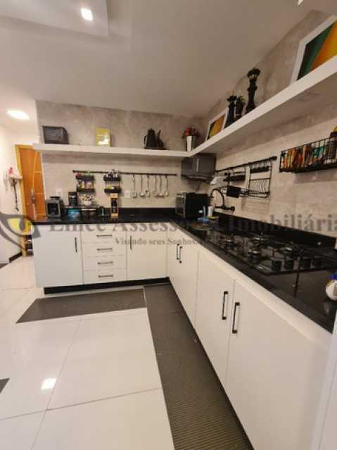 Apartamento à venda com 2 quartos, 83m² - Foto 16