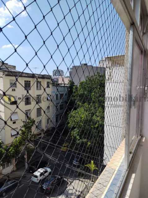 Apartamento à venda com 2 quartos, 70m² - Foto 6