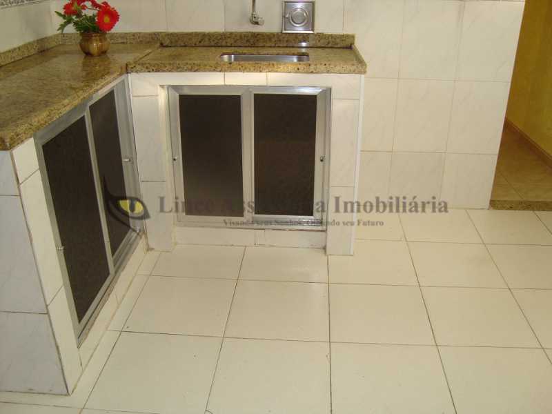 Apartamento à venda com 1 quarto, 59m² - Foto 11