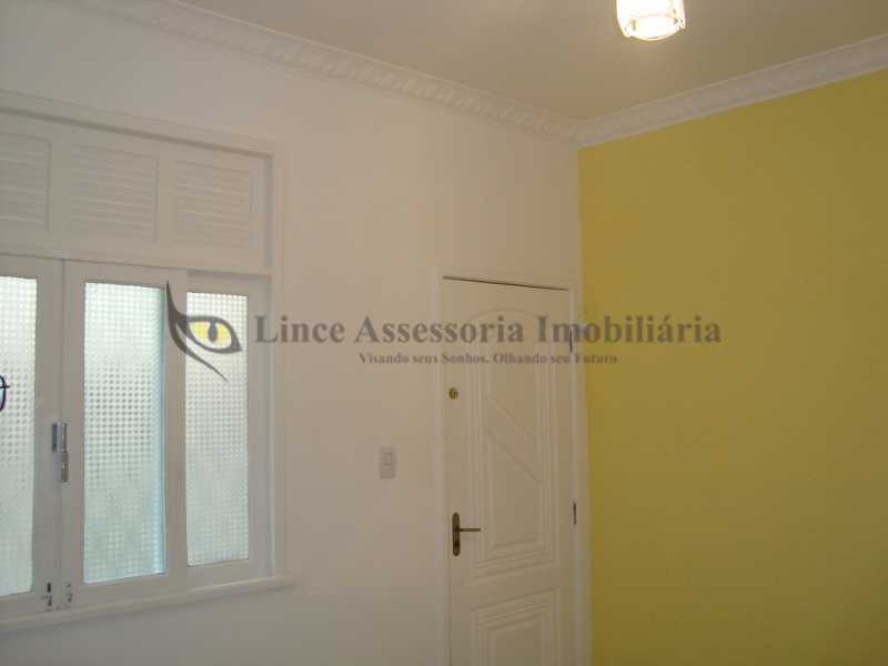 Apartamento à venda com 1 quarto, 59m² - Foto 1