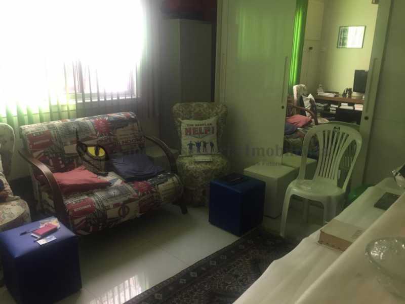 Apartamento à venda com 3 quartos, 95m² - Foto 15