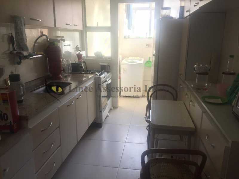 Apartamento à venda com 3 quartos, 95m² - Foto 23