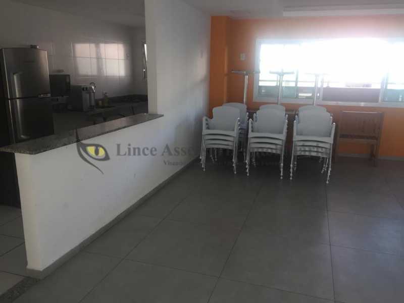 Apartamento à venda com 2 quartos, 76m² - Foto 23