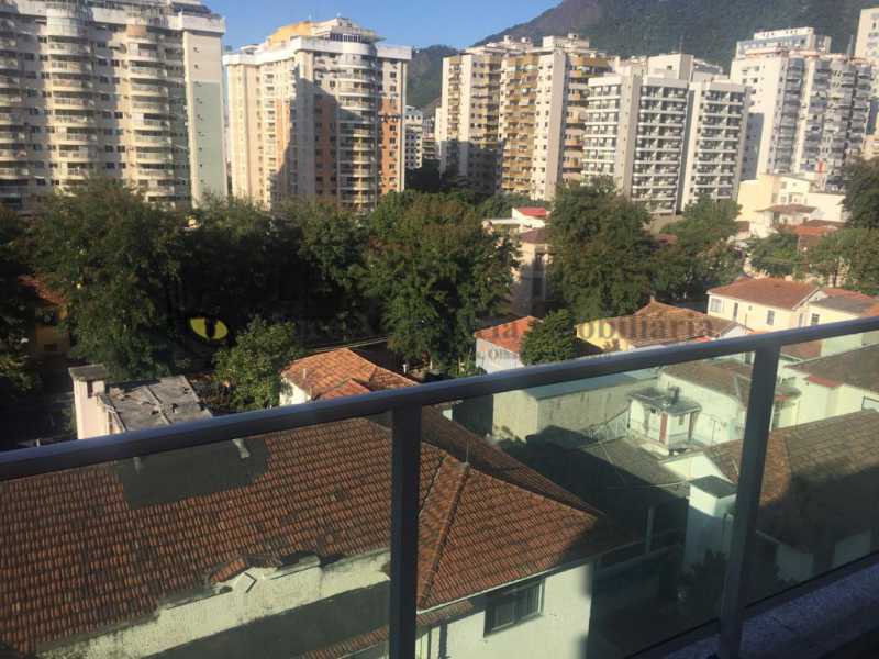 Apartamento à venda com 2 quartos, 76m² - Foto 7