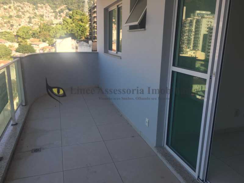 Apartamento à venda com 2 quartos, 76m² - Foto 8