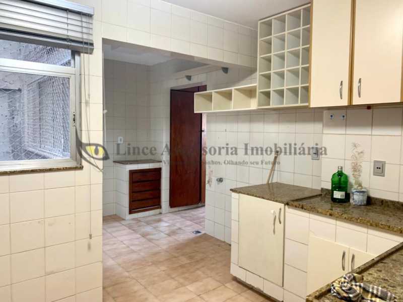 Apartamento à venda com 3 quartos, 120m² - Foto 24