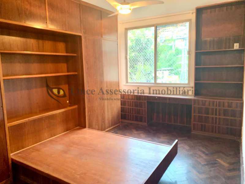 Apartamento à venda com 3 quartos, 120m² - Foto 16