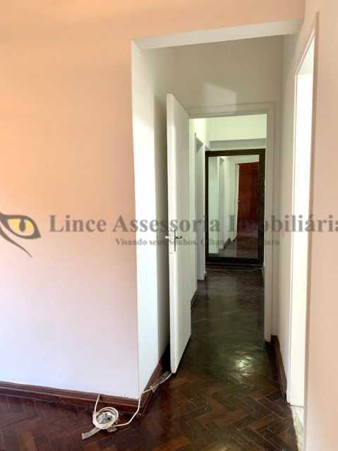 Apartamento à venda com 3 quartos, 120m² - Foto 9