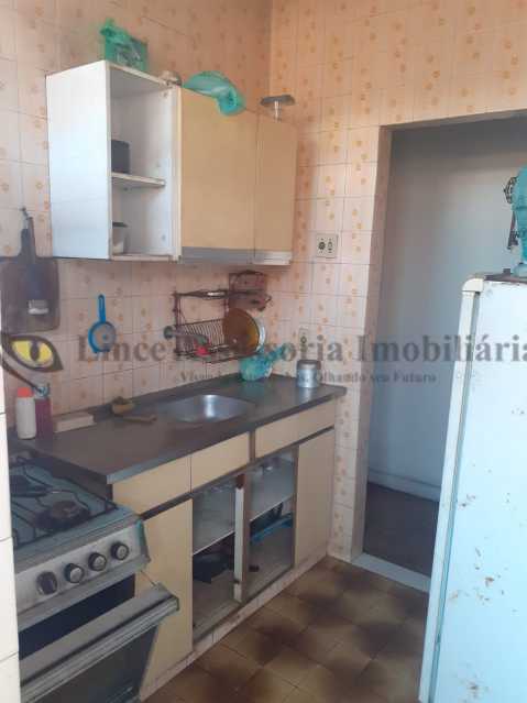 Apartamento à venda com 2 quartos, 50m² - Foto 15