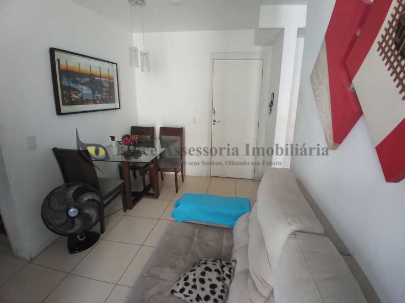 Apartamento à venda com 2 quartos, 51m² - Foto 4