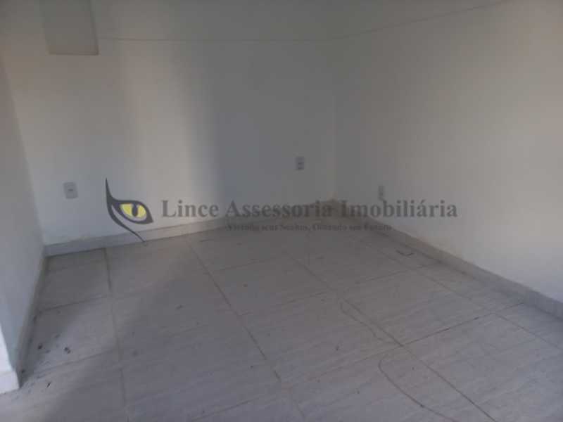 Casa à venda com 3 quartos, 148m² - Foto 9