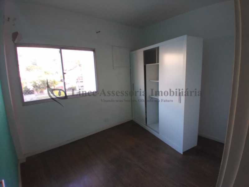 Apartamento à venda com 2 quartos, 85m² - Foto 5