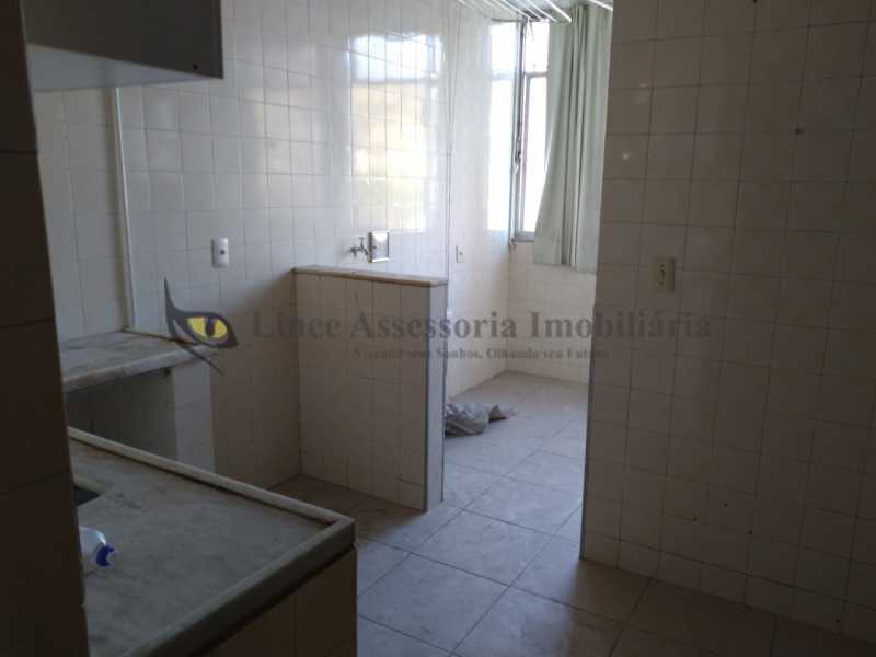 Apartamento à venda com 2 quartos, 85m² - Foto 12