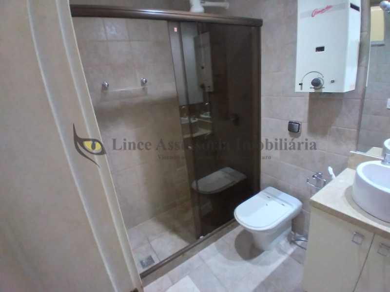 Apartamento à venda com 2 quartos, 74m² - Foto 13