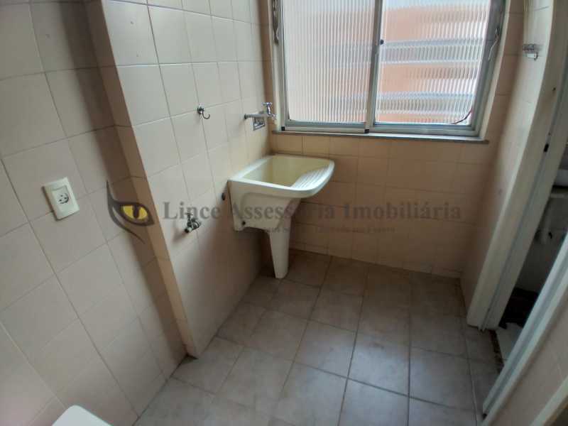 Apartamento à venda com 2 quartos, 74m² - Foto 17