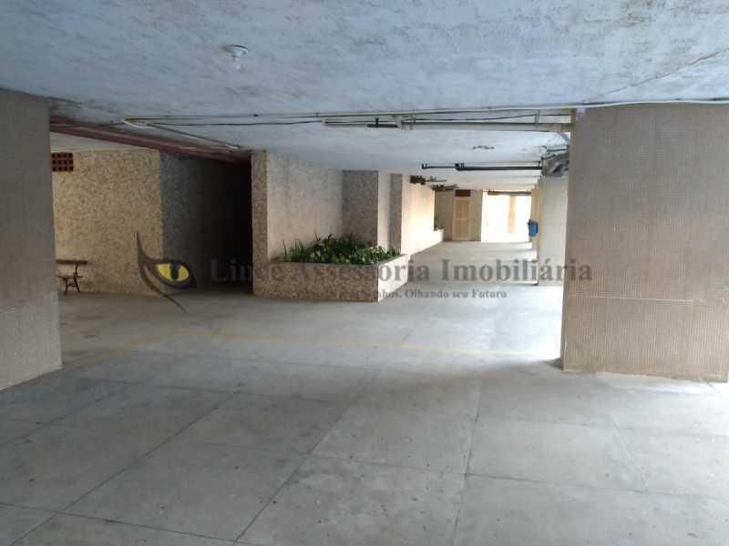 Apartamento à venda com 2 quartos, 74m² - Foto 24