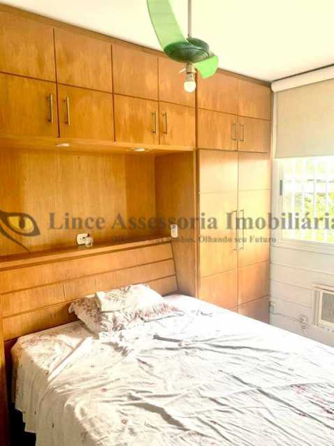 Apartamento à venda com 2 quartos, 73m² - Foto 4