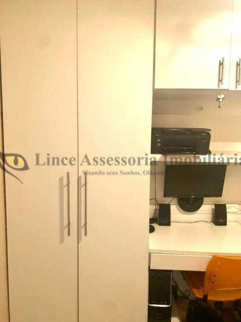 Apartamento à venda com 2 quartos, 73m² - Foto 7