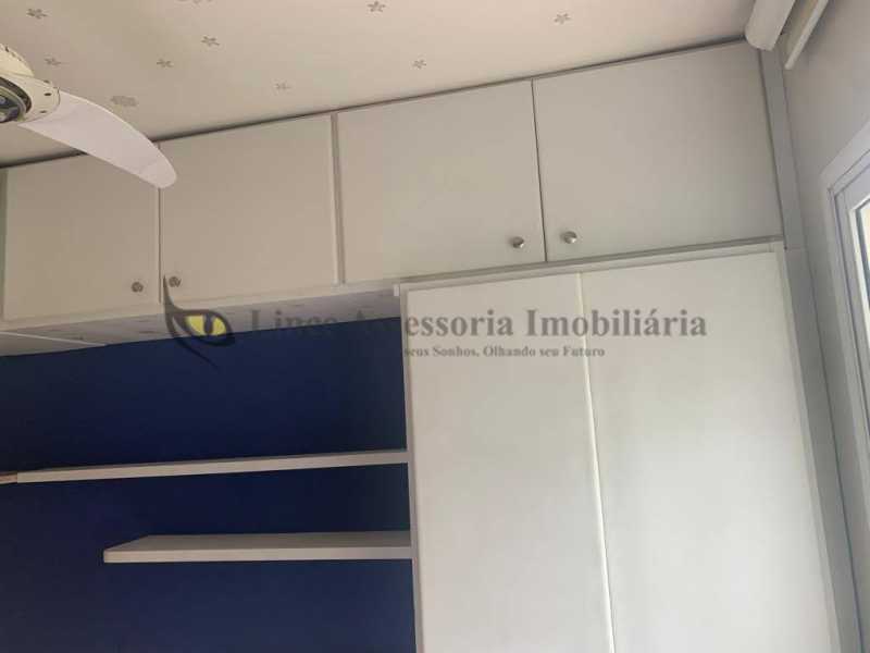 Apartamento à venda com 2 quartos, 73m² - Foto 10