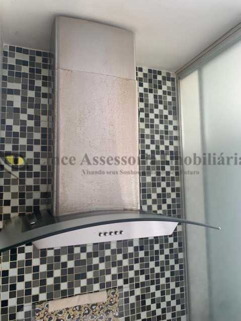 Apartamento à venda com 2 quartos, 73m² - Foto 18