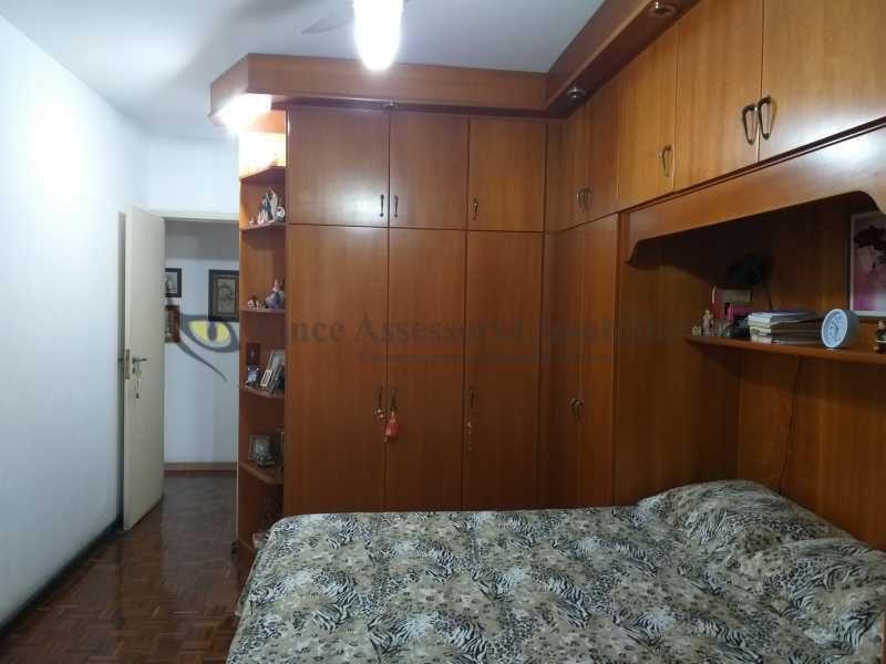 Apartamento à venda com 3 quartos, 152m² - Foto 7