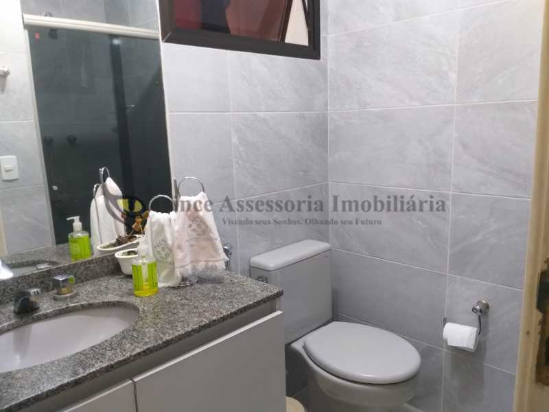 Apartamento à venda com 3 quartos, 152m² - Foto 12