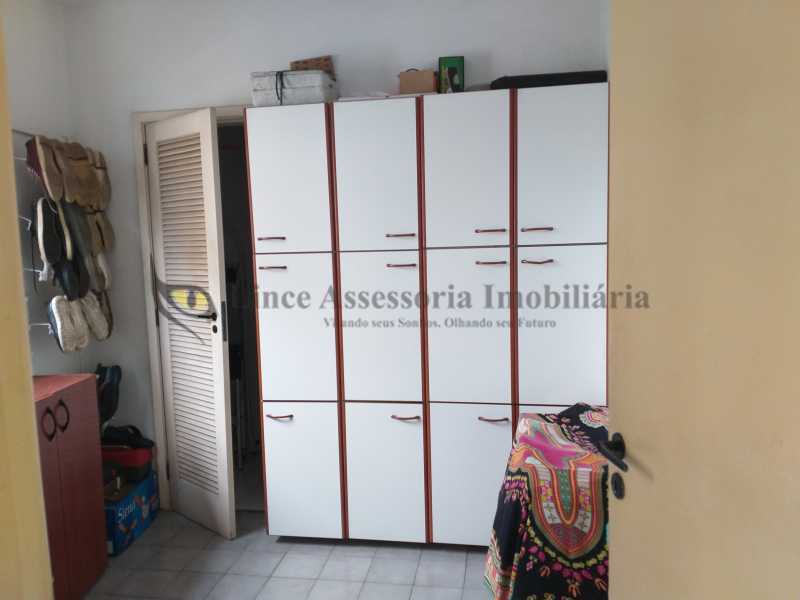 Apartamento à venda com 3 quartos, 152m² - Foto 19