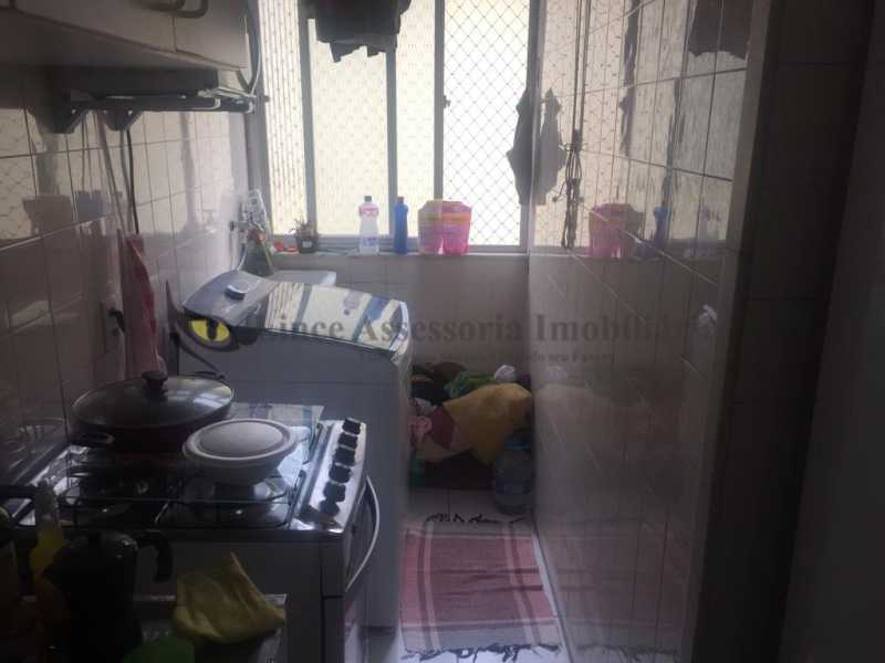 Apartamento à venda com 2 quartos, 70m² - Foto 27