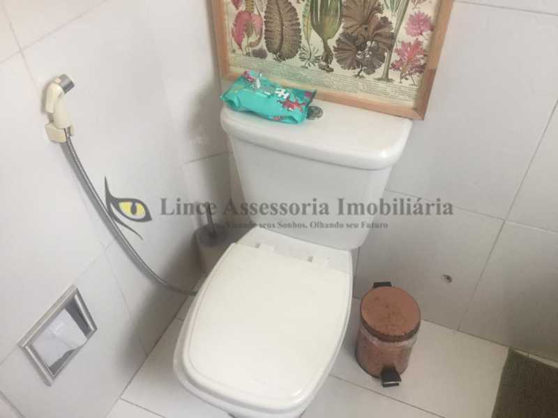 Apartamento à venda com 2 quartos, 70m² - Foto 18