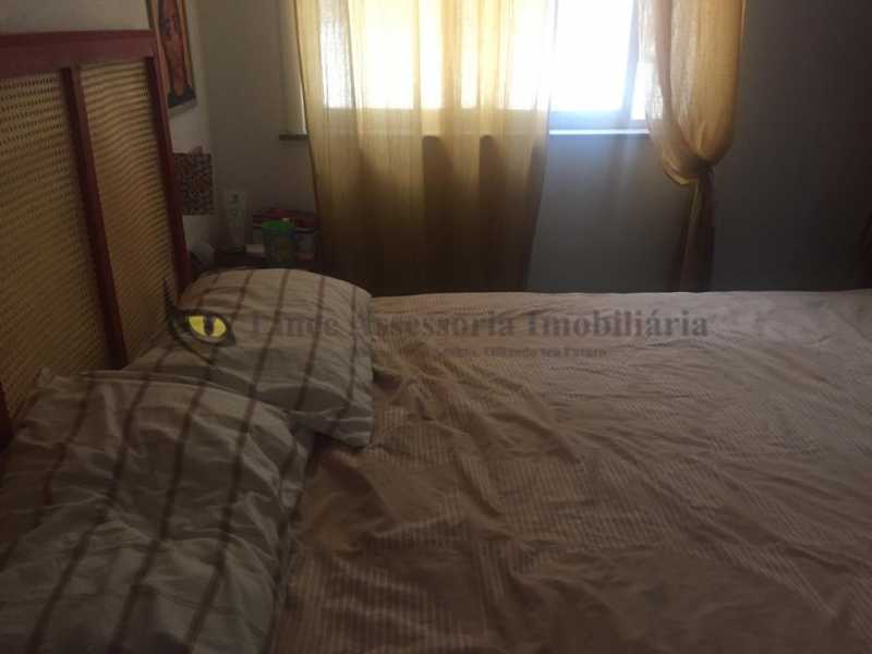 Apartamento à venda com 2 quartos, 70m² - Foto 22