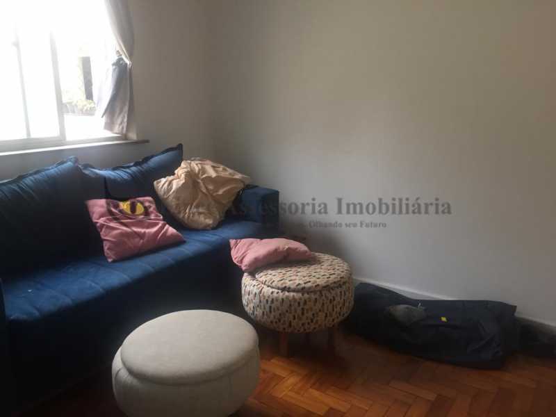 Apartamento à venda com 2 quartos, 70m² - Foto 6