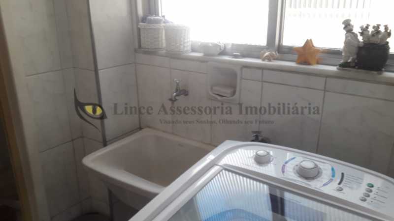 Apartamento à venda com 1 quarto, 68m² - Foto 17