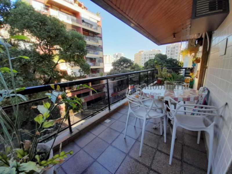 Apartamento à venda com 3 quartos, 95m² - Foto 7